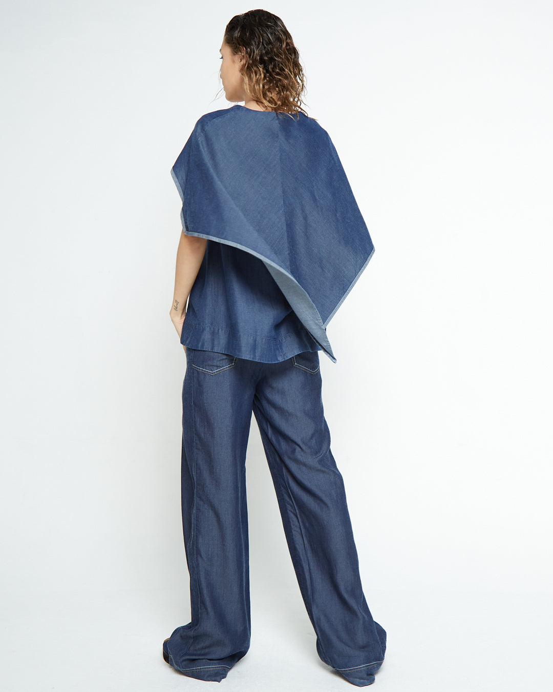 Blusa CISNE