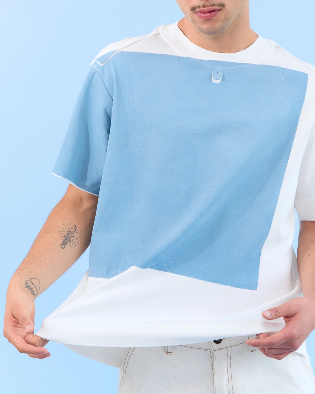 Camiseta VERTICAL RECTANGULO