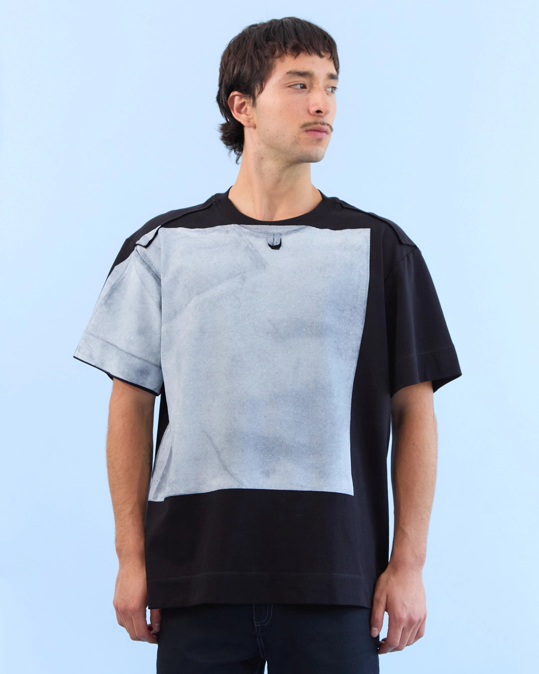 Camiseta VERTICAL RECTANGULO NEGRA
